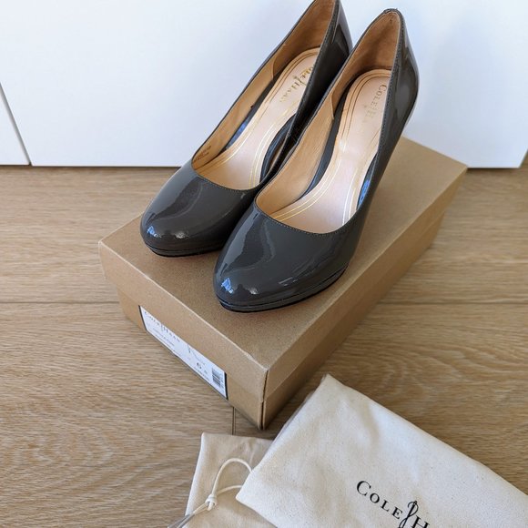 Cole Haan Chelsea Platform Pump, Grey Patent, Size 6 - Picture 1 of 13